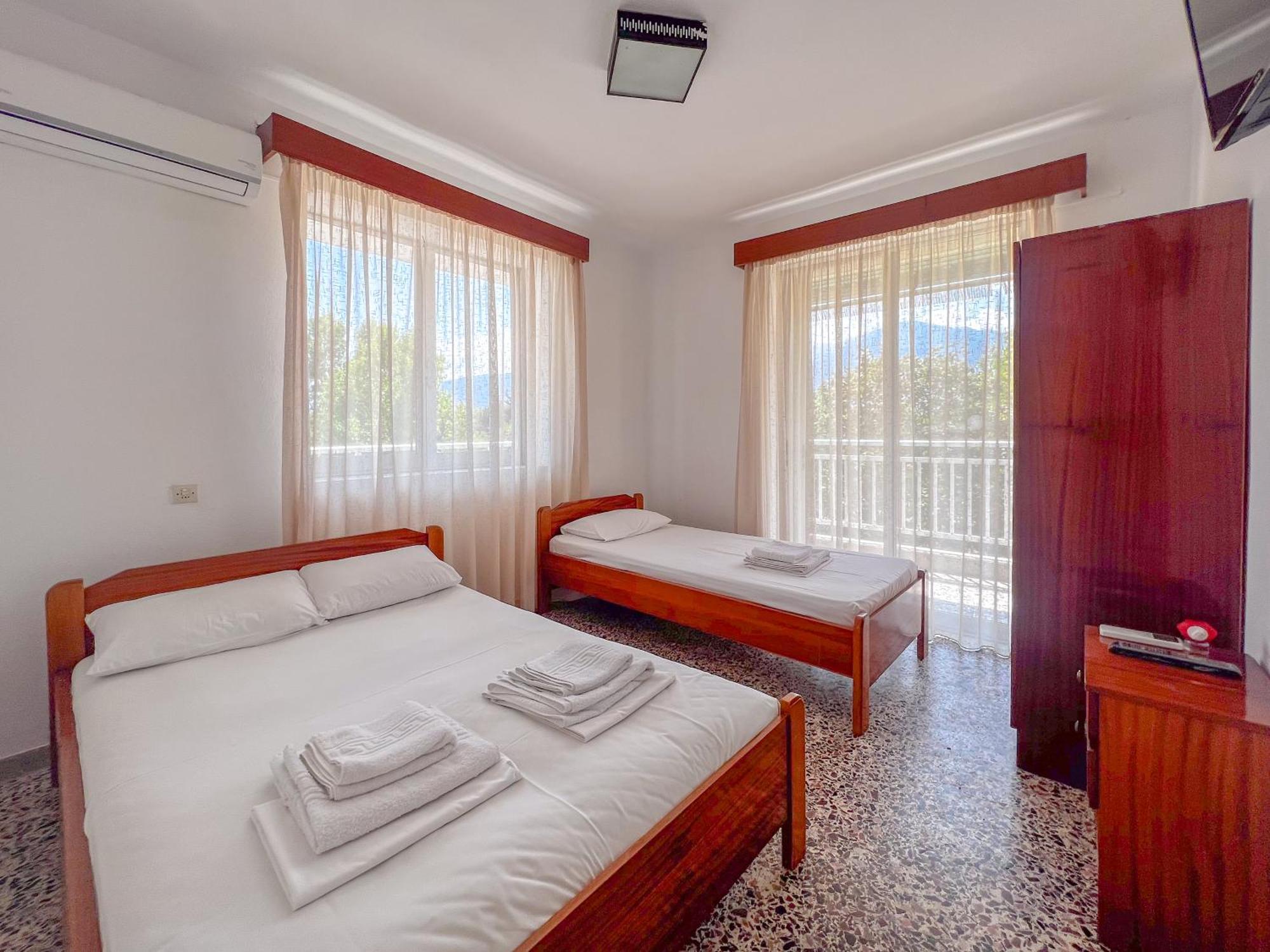 Prado Apartment Hotel Limín Litochórou Esterno foto
