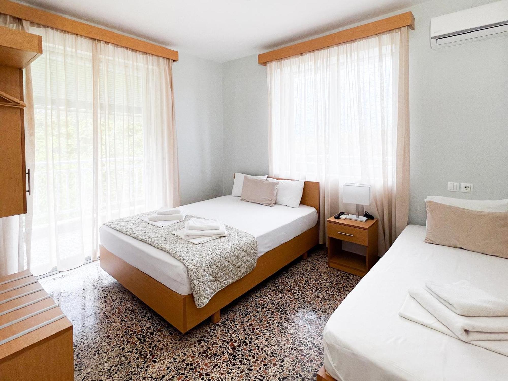 Prado Apartment Hotel Limín Litochórou Esterno foto
